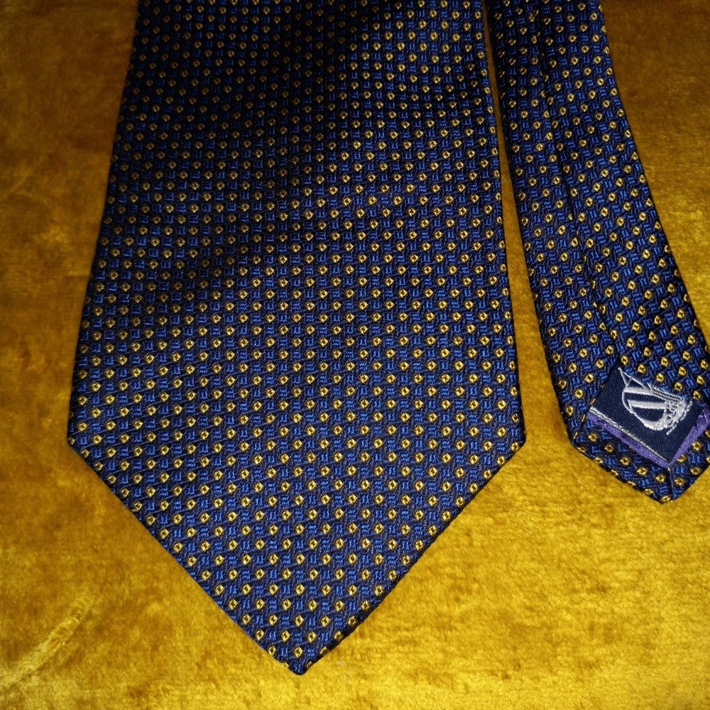 Nautica Necktie Silk Tie Blue Gold Polka Dot 57x3.5 Vintage Classic Preppy Mens